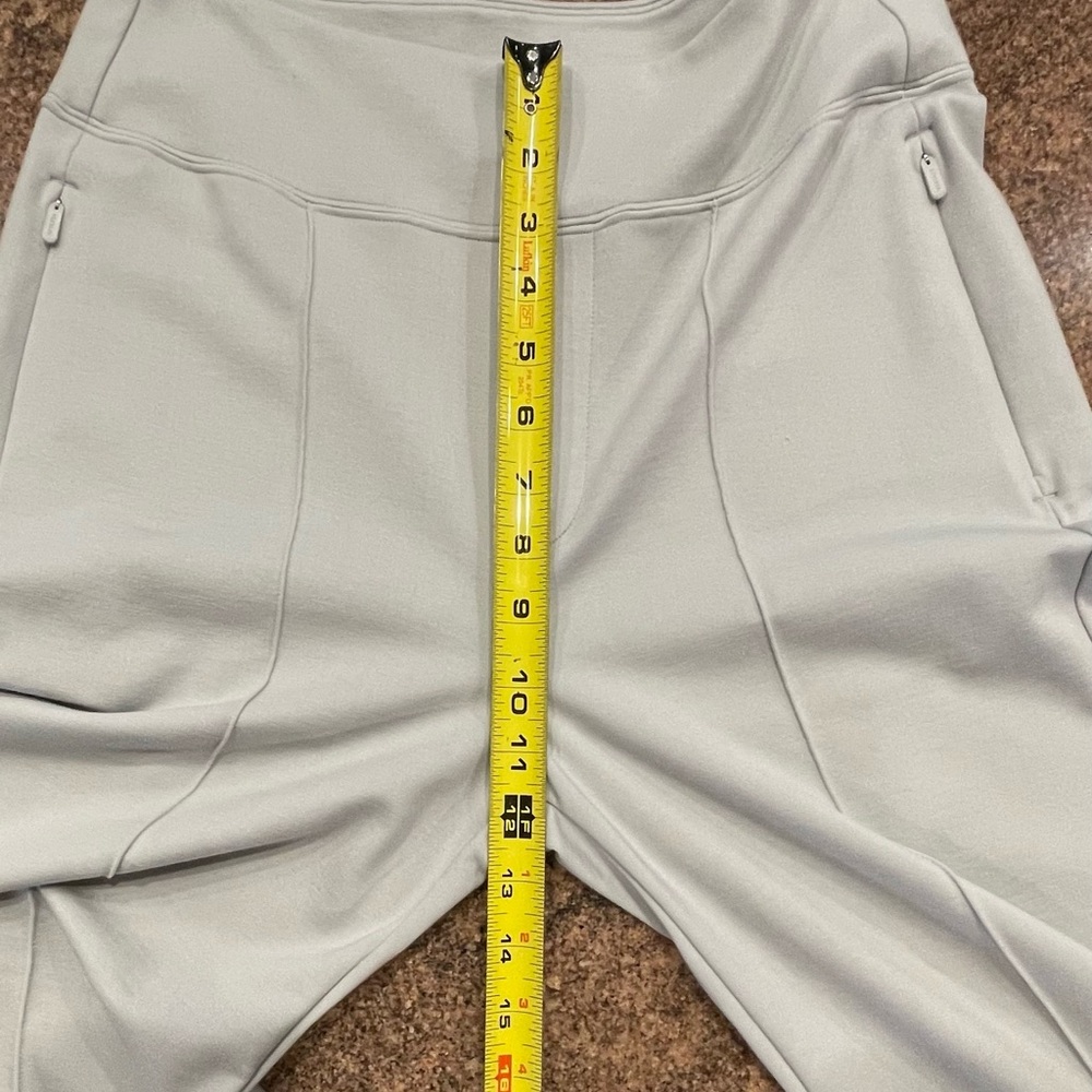 Athleta Light Sage Green Eastbound Wide Leg pants Women's Size 8 - Picture 11 of 14